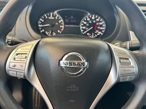 Used 2017 Nissan Altima 2.5 S w/ Power Driver Seat Package FWD image 22