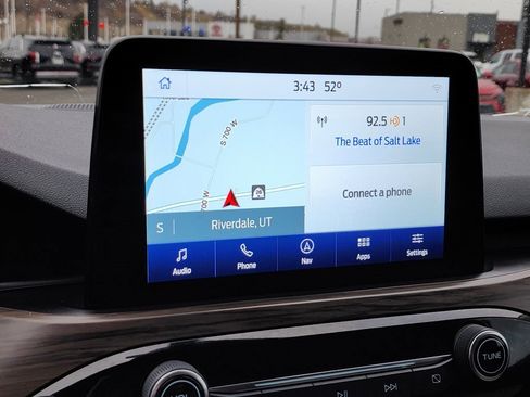 Used 2020 Ford Escape Titanium image 24