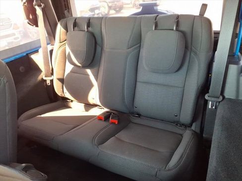 Used 2021 Jeep Wrangler Sport image 25