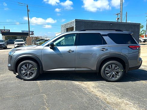 New 2026 Nissan Pathfinder SV w/ Cargo Package image 5