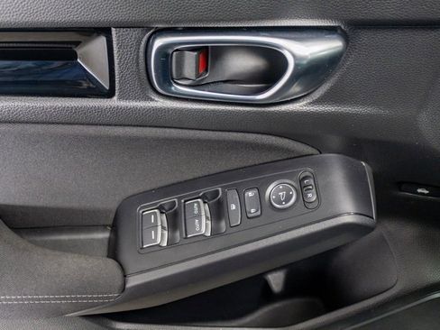 Used 2024 Honda Civic EX image 9
