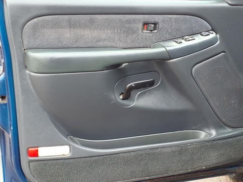 Used 2001 Chevrolet Silverado 1500 LS w/ Firm Ride Suspension Pkg image 14