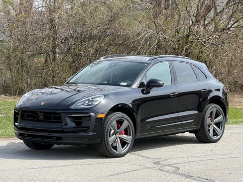 New 2026 Porsche Macan S image 1