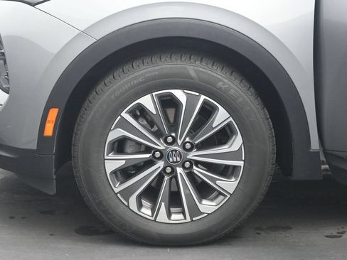 Used 2024 Buick Envision Preferred AWD/4WD image 29