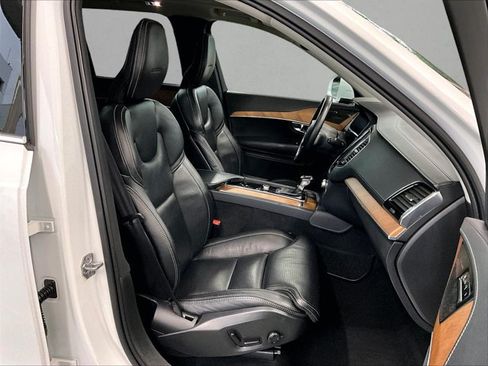Used 2019 Volvo XC90 T6 Inscription w/ Advanced Package AWD/4WD image 9
