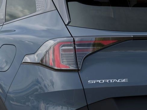 New 2026 Kia Sportage S image 12