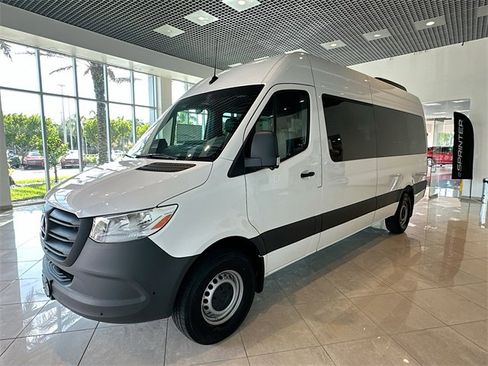New 2025 Mercedes-Benz Sprinter 2500 image 3