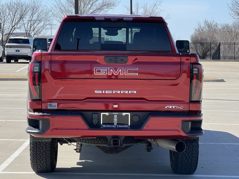 Used 2024 GMC Sierra 2500 AT4 w/ AT4 Premium Plus Package image 8