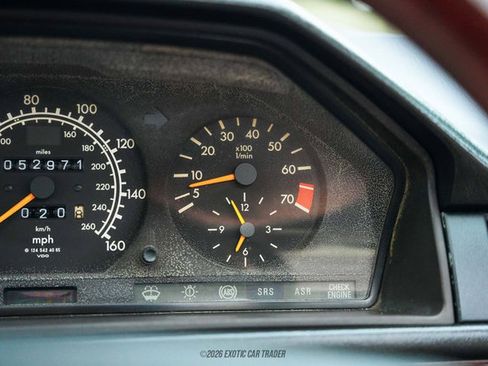 Used 1995 Mercedes-Benz E 320 Convertible image 51