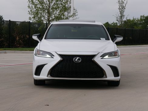 Used 2021 Lexus ES 350 F Sport w/ Protection Package (P3) FWD image 3