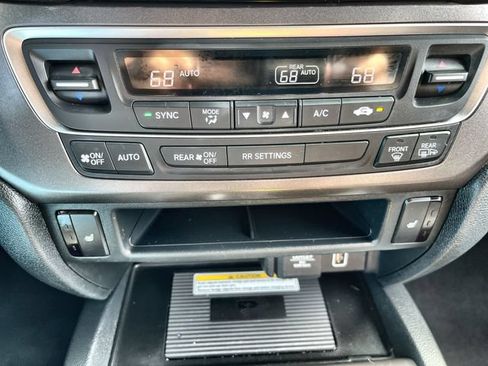 Used 2023 Honda Passport EX-L image 19