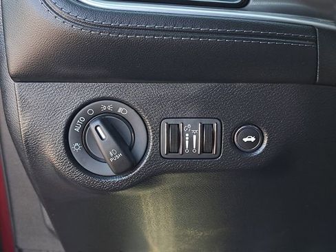 Used 2022 Dodge Challenger GT w/ Plus Package image 22