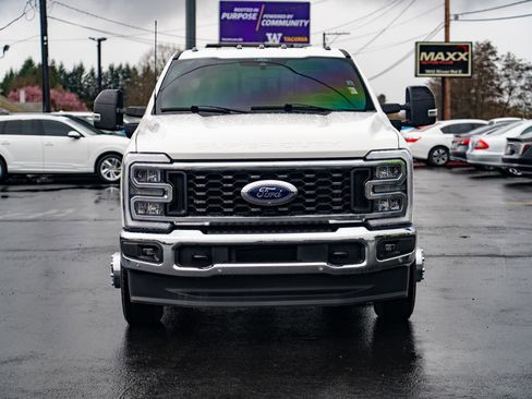 Used 2024 Ford F350 Lariat w/ Lariat Ultimate Package AWD/4WD image 3