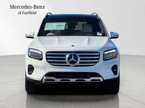 New 2025 Mercedes-Benz GLB 250 4MATIC image 10
