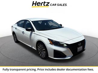 Used 2025 Nissan Altima 2.5 SV FWD video 1