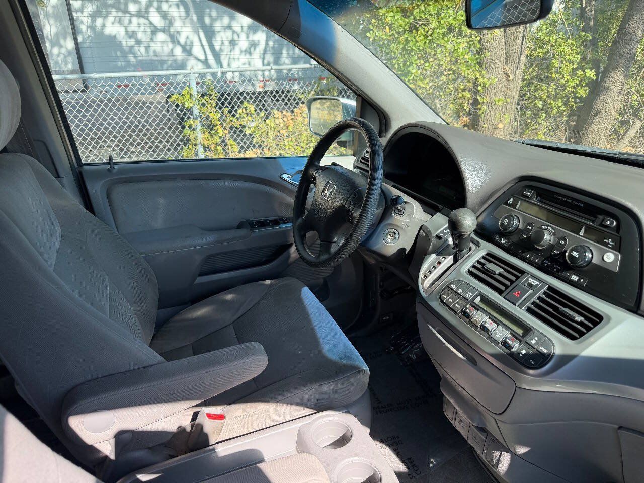 Used 2010 Honda Odyssey EX image 16