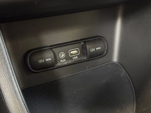 Used 2017 Kia Sportage LX image 34