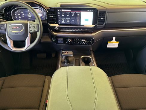 New 2026 GMC Sierra 1500 Elevation AWD/4WD image 14