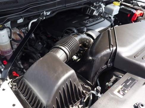 Used 2022 RAM 2500 Tradesman AWD/4WD image 12