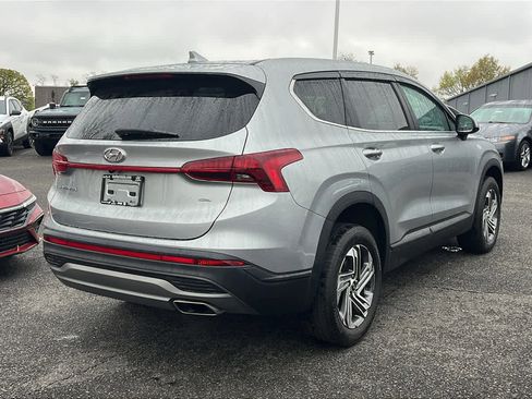 Used 2023 Hyundai Santa Fe SE AWD/4WD image 4