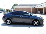Used 2015 Toyota Corolla LE image 3