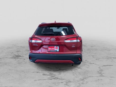 Certified 2022 Toyota Corolla Cross LE w/ Moonroof Package image 8