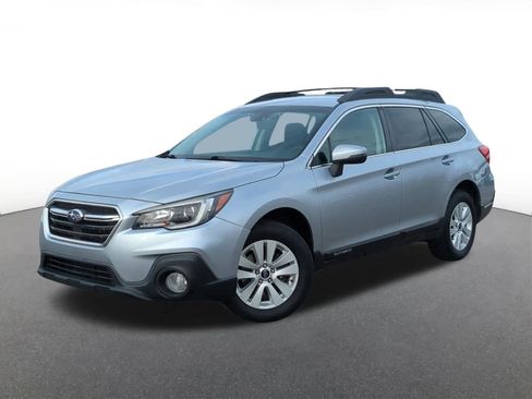 Used 2018 Subaru Outback 2.5i Premium image 1