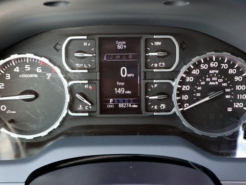 Used 2019 Toyota Tundra SR5 image 31