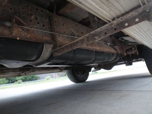 Used 2012 Ford E-350 and Econoline 350 XLT RWD image 18