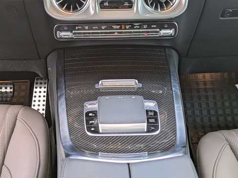 Used 2025 Mercedes-Benz G 63 AMG 4MATIC image 19