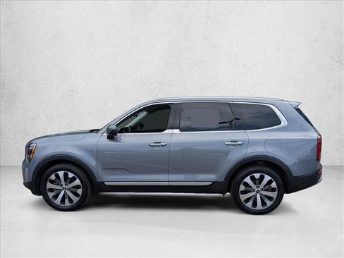 Used 2021 Kia Telluride S FWD image 9