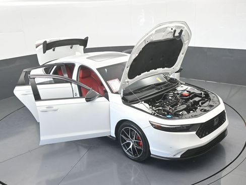 Used 2024 Honda Accord EX image 69