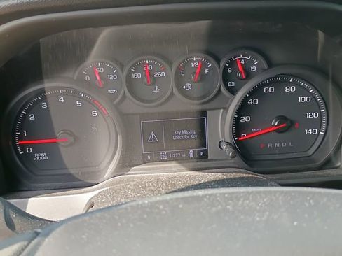 Used 2025 Chevrolet Silverado 2500 Custom w/ Custom Convenience Package image 17