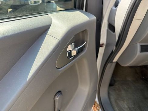 Used 2012 Nissan Frontier S AWD/4WD image 11