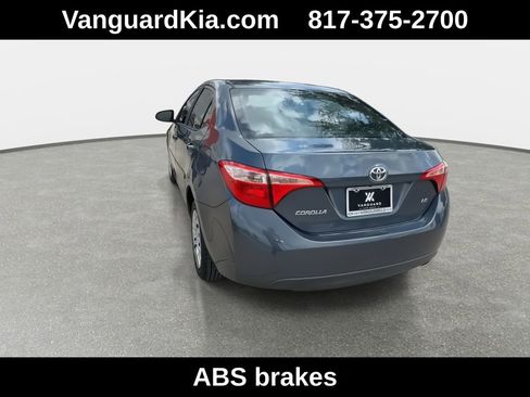 Used 2018 Toyota Corolla LE FWD image 8