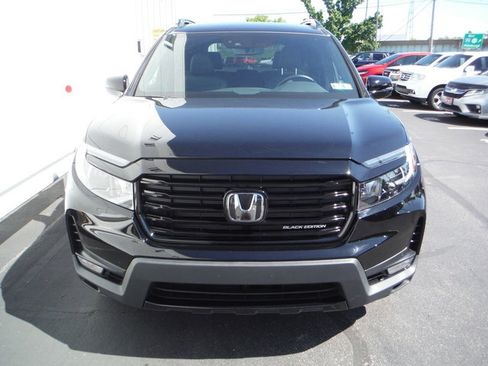 Used 2024 Honda Passport Black Edition image 5