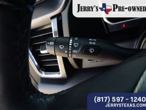 Used 2024 GMC Sierra 2500 Denali Ultimate AWD/4WD image 16