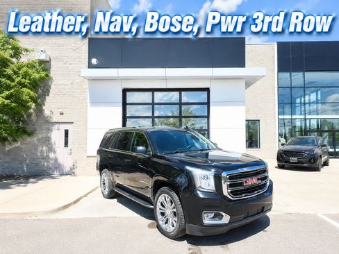 Used 2018 GMC Yukon SLT AWD/4WD image 1
