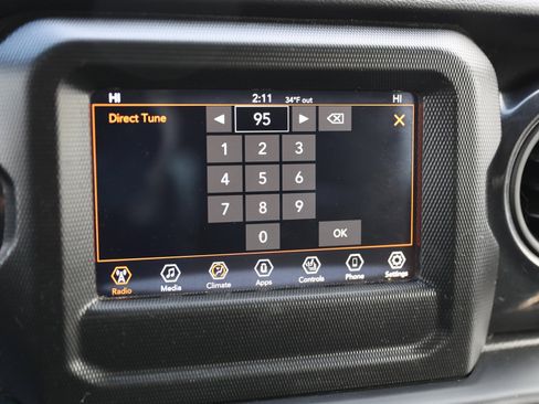 Used 2021 Jeep Wrangler Unlimited Sport image 23