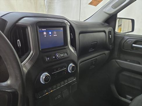 Used 2023 GMC Sierra 1500 Pro w/ Convenience Package RWD image 24