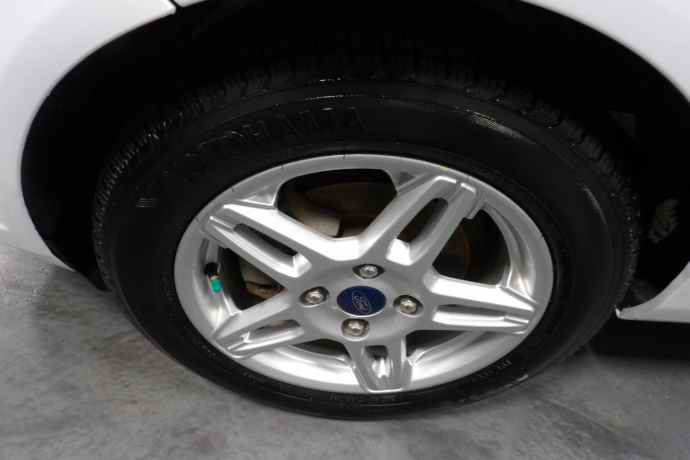 Used 2019 Ford Fiesta SE FWD image 16