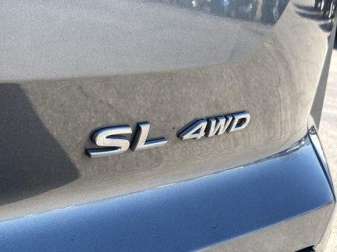 Used 2024 Nissan Pathfinder SL image 15