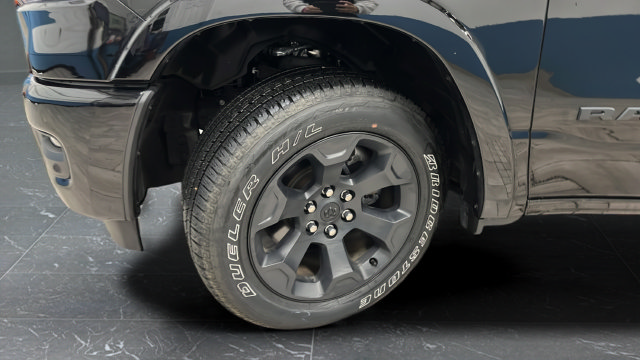 Used 2025 RAM 1500 Big Horn AWD/4WD image 34