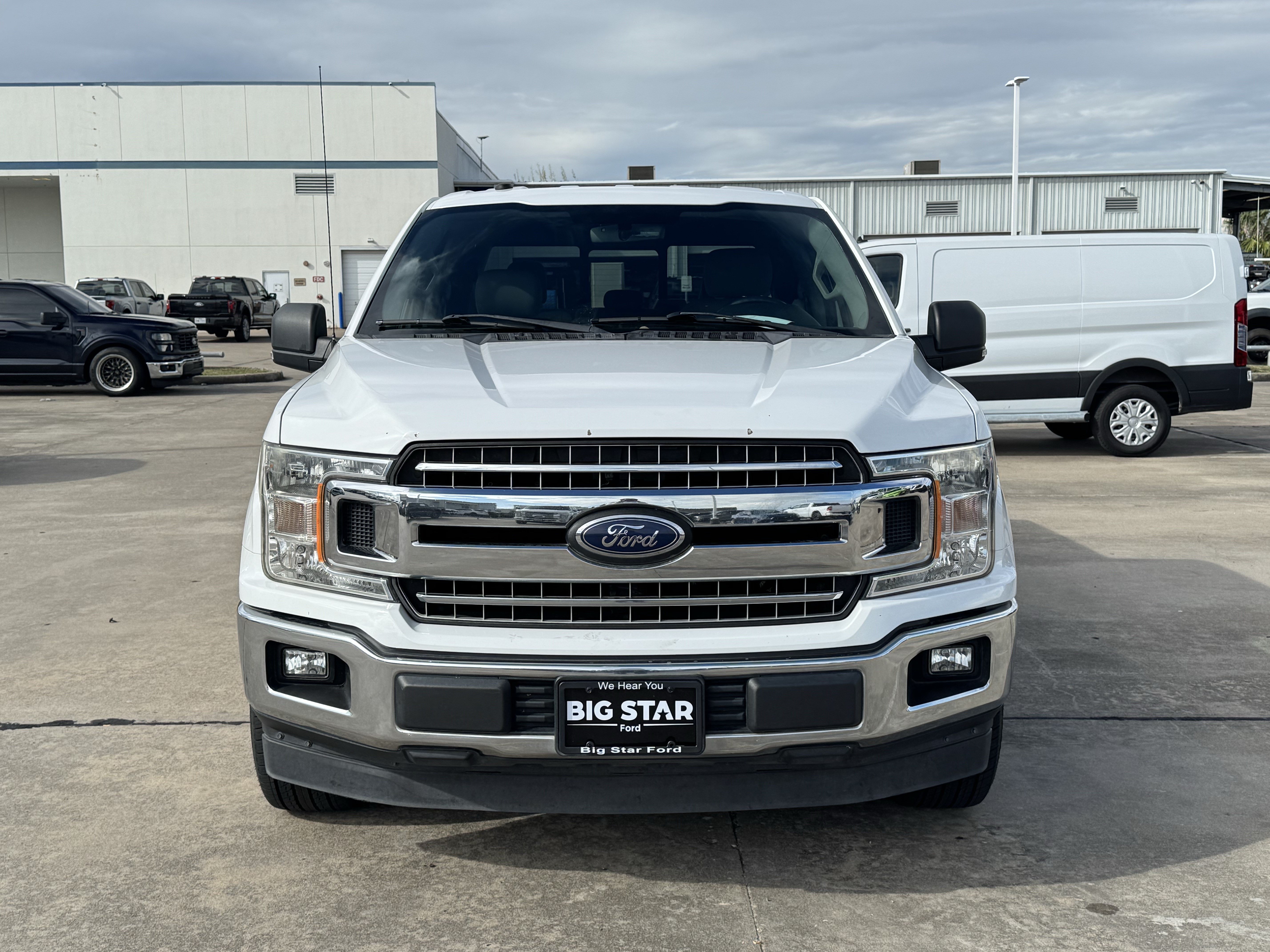 Used 2018 Ford F150 XLT w/ Equipment Group 302A Luxury RWD image 9