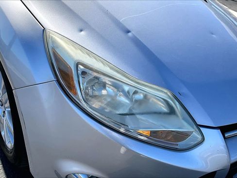 Used 2012 Ford Focus SEL image 26