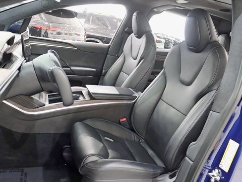 Used 2023 Tesla Model X Base image 27