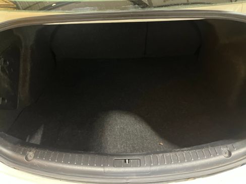 Used 2011 MAZDA MAZDA3 i Sport FWD image 27