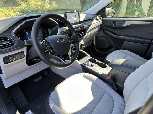 New 2026 Ford Escape Active w/ Cold Weather Package image 28