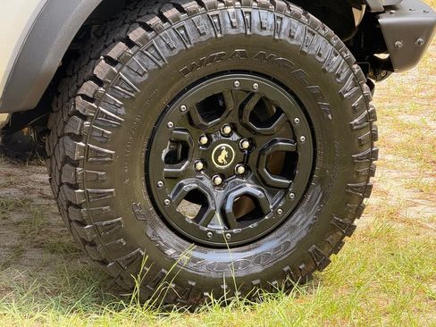 Used 2022 Ford Bronco Wildtrak AWD/4WD image 10