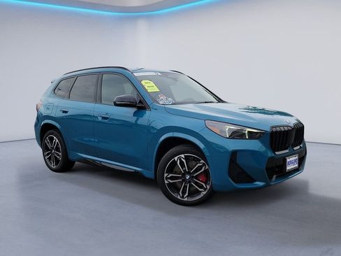 Certified 2025 BMW X1 xDrive28i w/ M Sport Package image 2